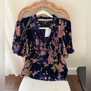 NWT Sugarlips Navy Floral Velvet Top M